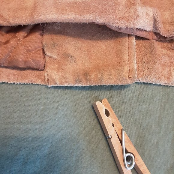 Danier Tan Suede Trench Coat - Picture 16 of 16